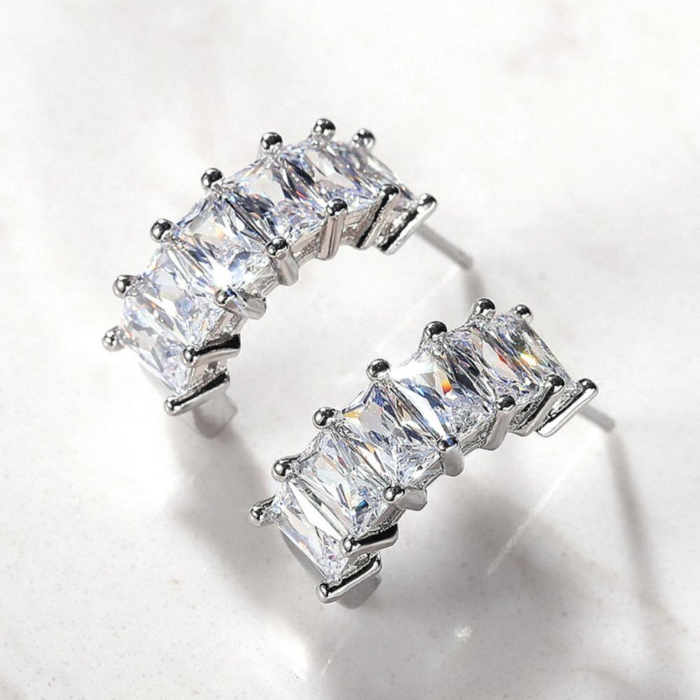 💎 Radiant CZ Filled  Stud 925 Sterling SIlverPlated Earrings  Women, INDN8589